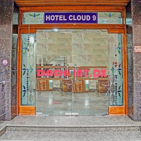 Oyo 88326 Hotel Cloud 9 Új-Delhi Kültér fotó